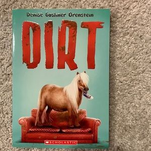 3/$15 🎀 Dirt Book